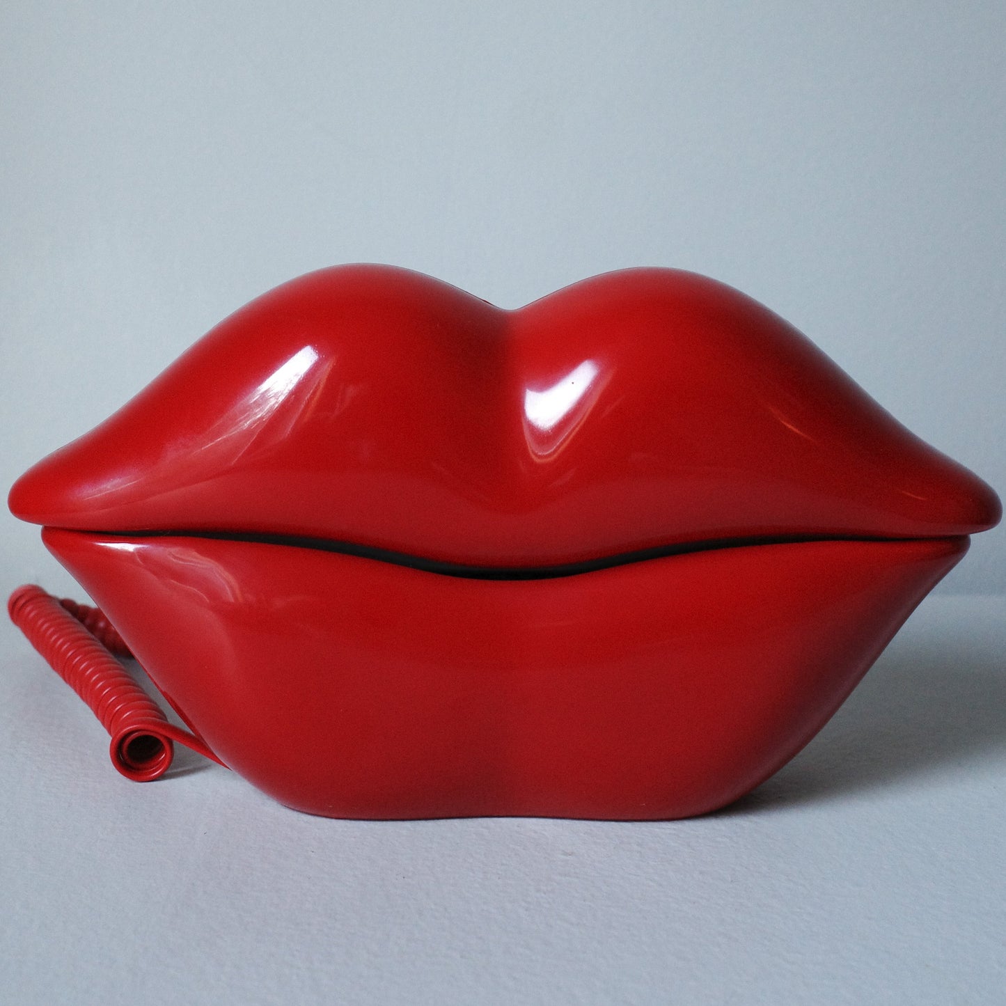 lips phone